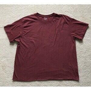 St John’s Bay Men’s XL Heritage Perf T Shirt Short Sleeves Burgundy Crew Neck